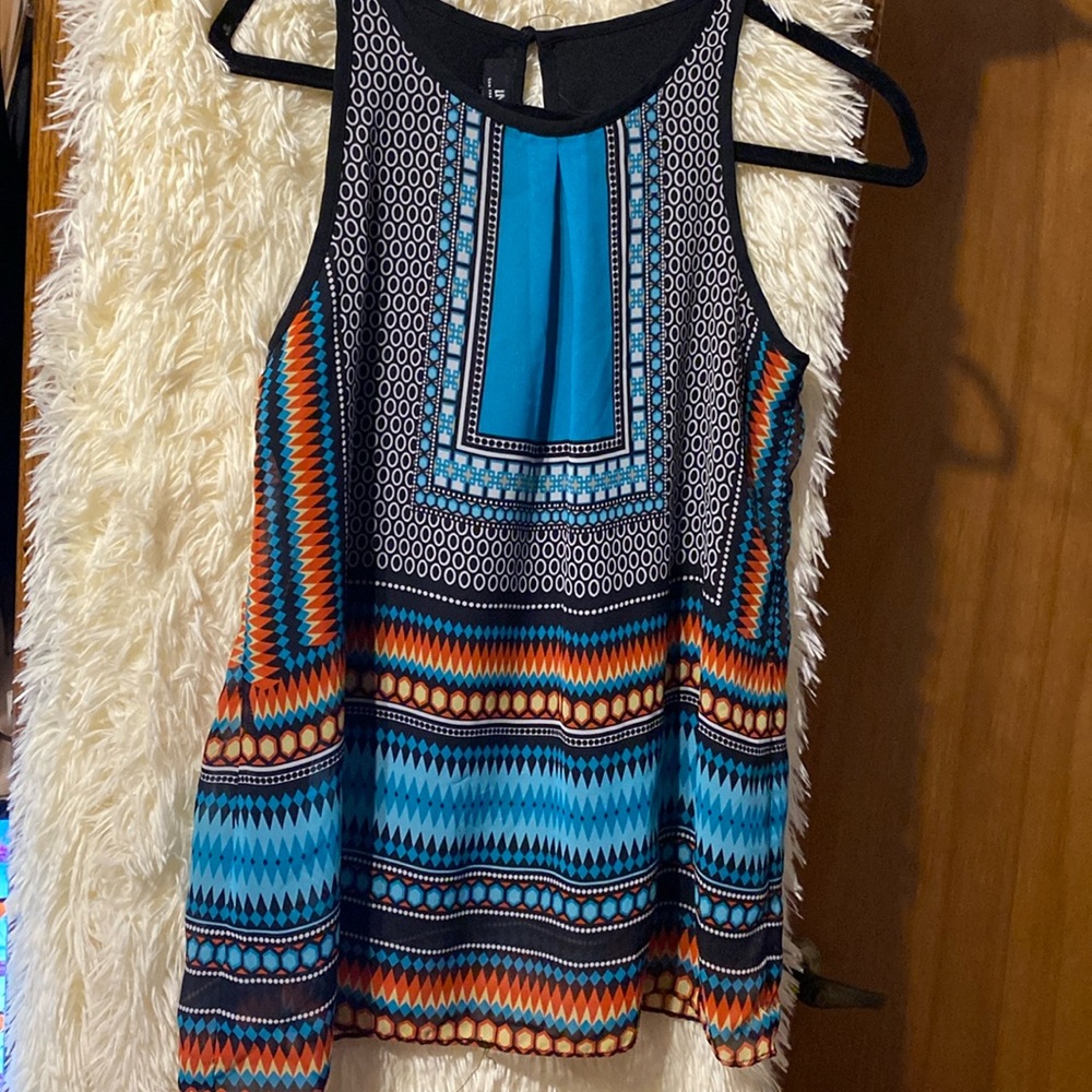 IN Women’s Boho Sleeveless Top. Size S.